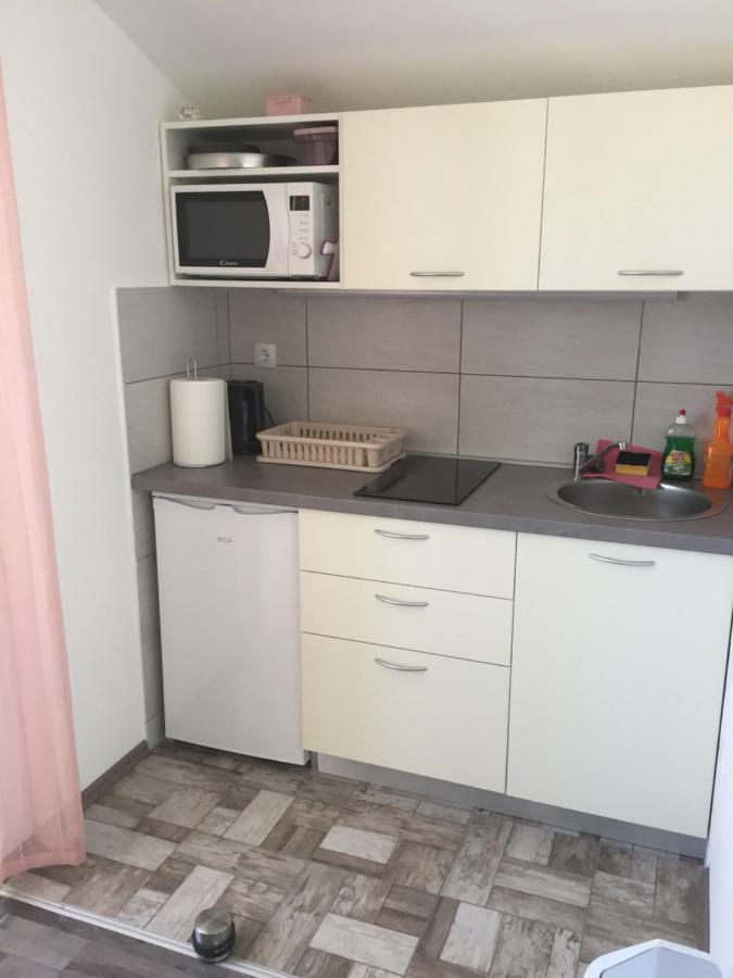 Apartmani Verica Карлобаг Екстер'єр фото